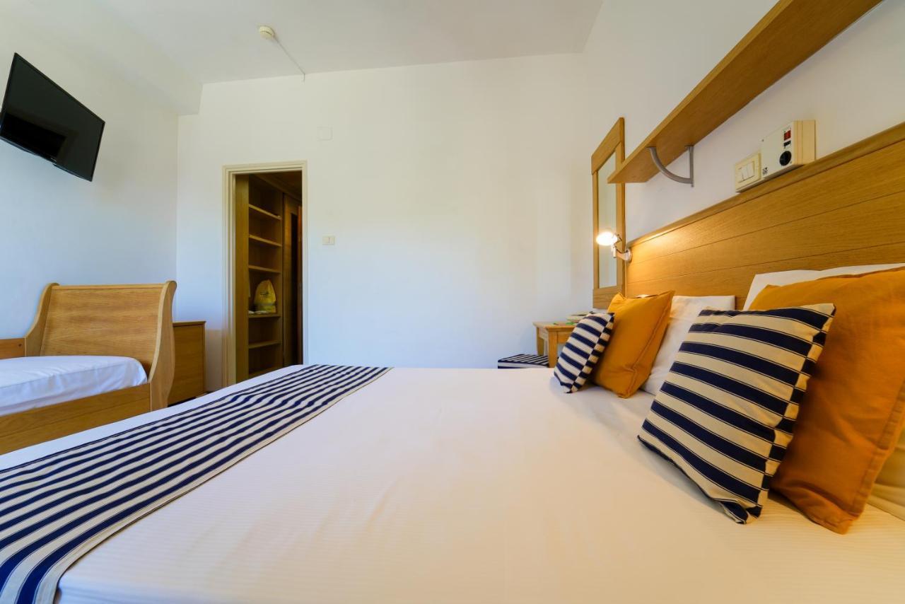 קאפוליברי Hotel Le Acacie מראה חיצוני תמונה
