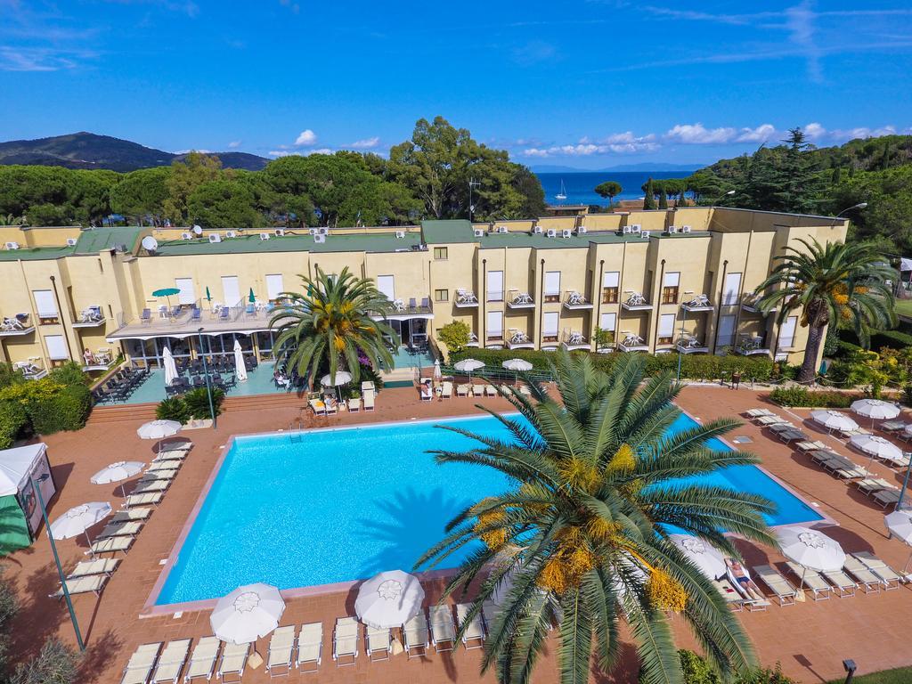 קאפוליברי Hotel Le Acacie מראה חיצוני תמונה
