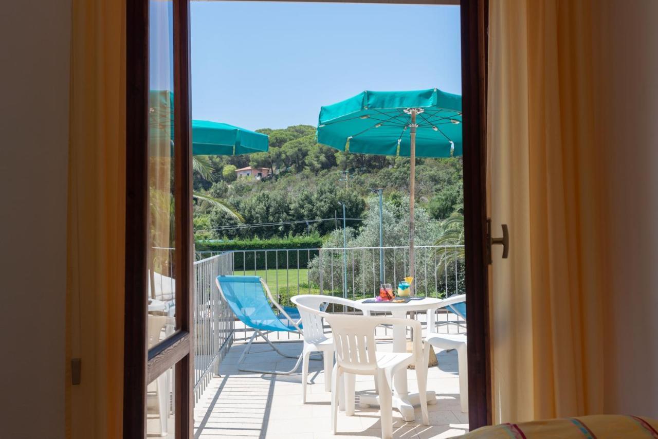 קאפוליברי Hotel Le Acacie מראה חיצוני תמונה
