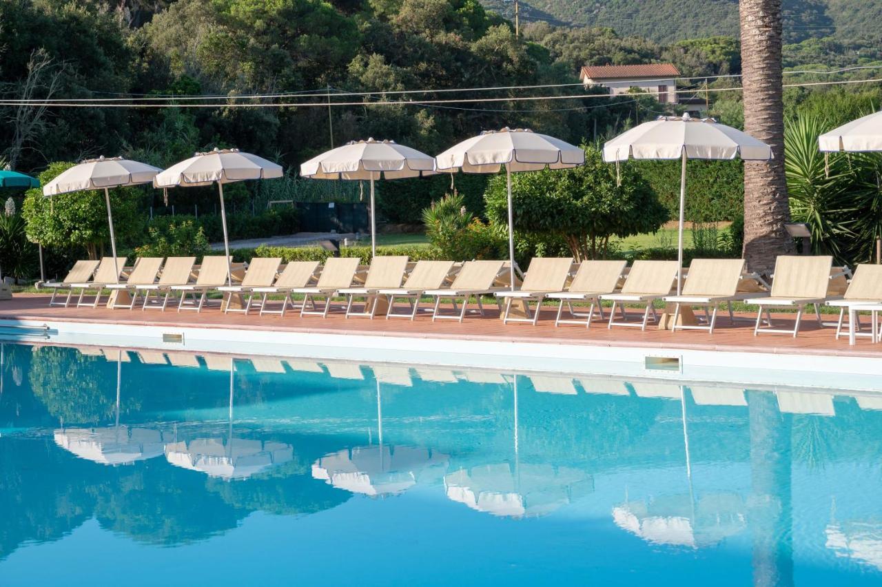 קאפוליברי Hotel Le Acacie מראה חיצוני תמונה