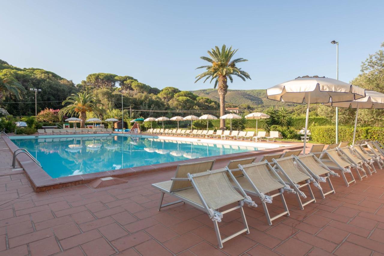קאפוליברי Hotel Le Acacie מראה חיצוני תמונה